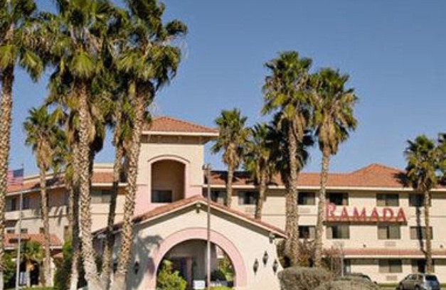 Barstow Hotel | Ramada by Wyndham Barstow