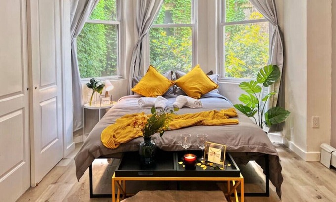 Fitler Square Apartment | Ramblei near Schuylkill River Park | Studio - 1R