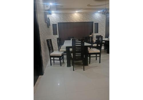 Faizabad Hotel | Ramprastha Hotel, Ayodhya