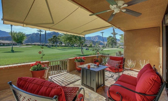 Rancho Mirage Condo | Rancho Mirage Golf Fairway Oasis