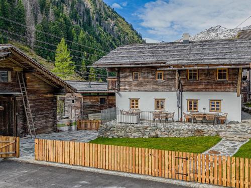 Matrei in Osttirol Ski Chalet | Raneburg 4 Almhaus