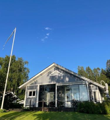 Eurajoki Villa | Rantahelmi-huvila