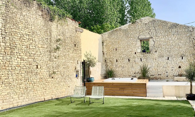 Saint-Medard-d'Aunis House | Rare pearl, farmhouse in La Rochelle 8-11 pers