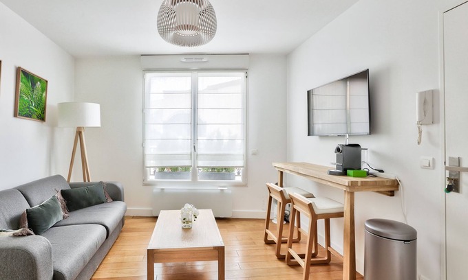 Suresnes Apartment | Ravissant Appartement à 10 Minutes de la Défense