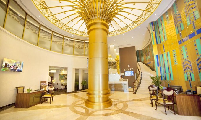 Al Mankhool Hotel | Raviz Center Point Hotel