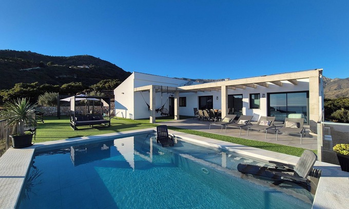 Almunecar House | Recently Built Holiday Home Limonar