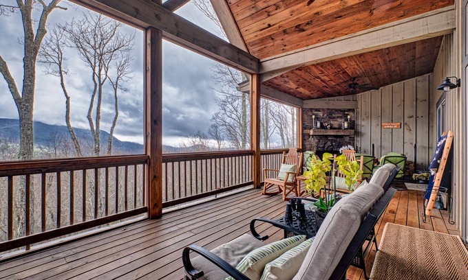 Sapphire House | Red Bear-Inn! Mountain View Enjoyed From Screened Deck With Fireplace!