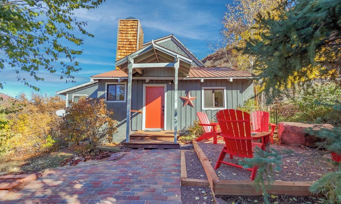 Hermosa Cottage | Red Cliff Chalet, Cozy 2BD guesthouse, AC, Close to town, hot springs, skiing