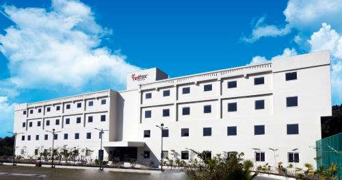Bullawala Hotel | Red Fox by Lemon Tree Hotels, Dehradun