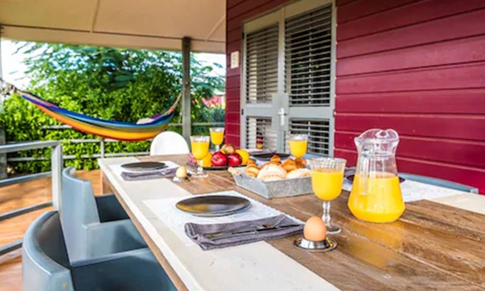 Kralendijk Resort | Red Palm Village