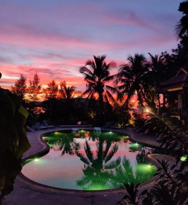 Chaloklum Hotel | RED PEARL BEACH RESORT