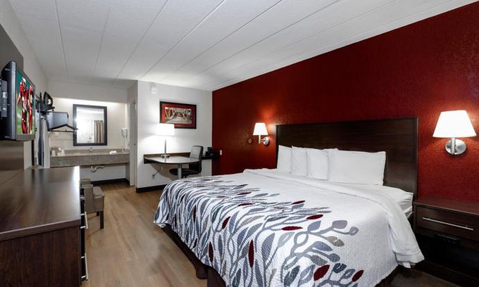 Medina Hotel | Red Roof Inn Cleveland - Medina