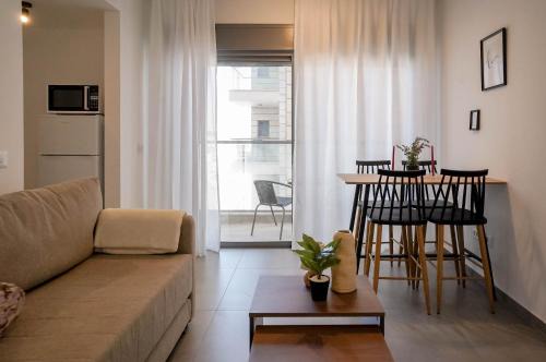 Eilat Apartment | Red Sea Icon - by G&P Suites