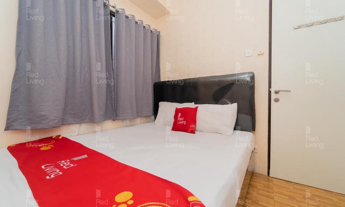 Arcamanik Hotel | RedLiving Apartemen Tamansari Panoramic - Rasya Room