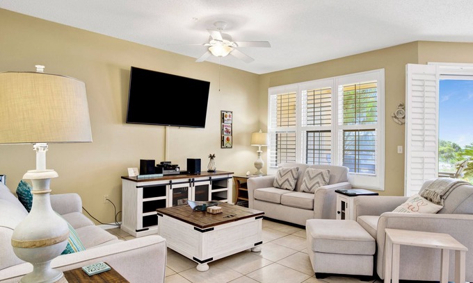 Fort Morgan Condo | Reduced Rate! La Bella Vita- Beachfront Condo