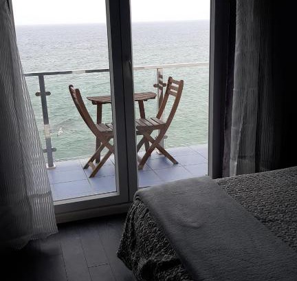 San Pedro de Benquerencia House | Refugio O Castro