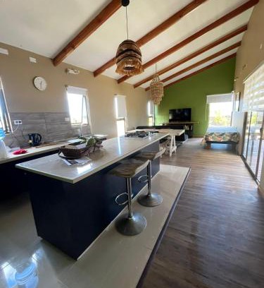 Hanga Roa House | Refugio Rivarahi