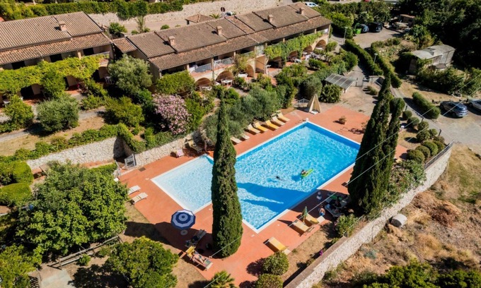 Rio nell'Elba Apartment | RELAIS NISPORTINO - BORGO ALLORO 33/34