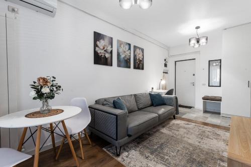 Sector 5 Apartment | Relax and Cozy Studio- Private Parking - Near Center