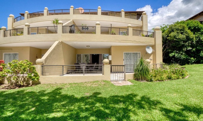 Ballito Apartment | Relax and recharge in modern comfort in Ballito