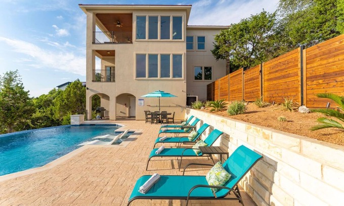 Northshore On Lake Travis House | Relax & Play in Style: Luxury Home w/Infinity Pool, Game Room & Alfresco Dining