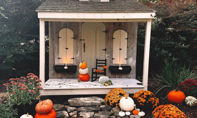 Brimfield House | Relaxing, Holiday Retreat, Pool, fireplace