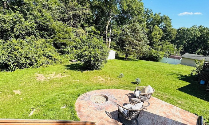 Port Byron House | Relaxing home to unwind