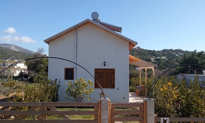 Saronikos Cabin | Relaxing House close to beach