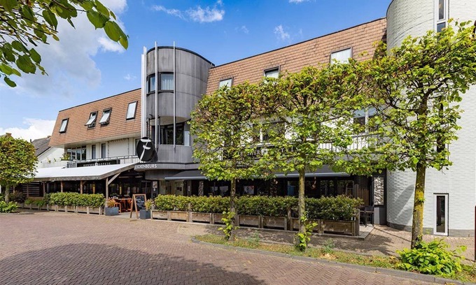 Made Hotel | Relaxing Stay, Close to Scenic Paths & National Parks in Made - 2 Units