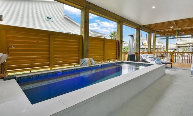 Isla Del Sol House | Remarkable home w/ pool, large balcony, and canal views