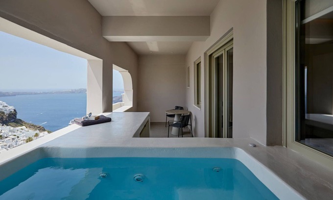 Firostefani Villa | Remarkable Santorini Villa | Villa Tyki Mikk | 1 Bedroom Suite | HotTub