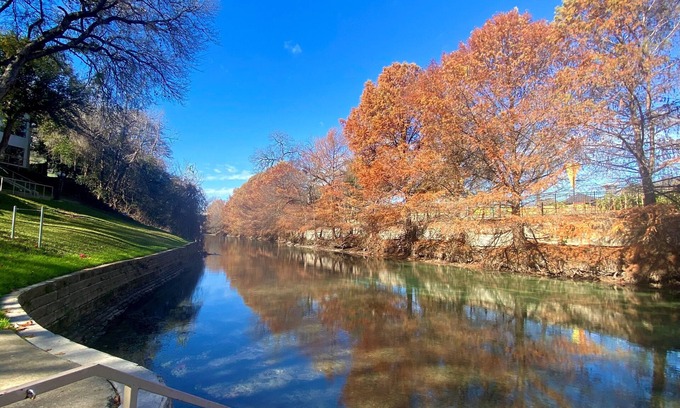 New Braunfels Condo | Remarkable views along the Comal River! CRC 357