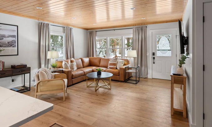Stowe Area House | Remodeled Ski Home - Private Inground Pool - Game Room - Fire Pit
