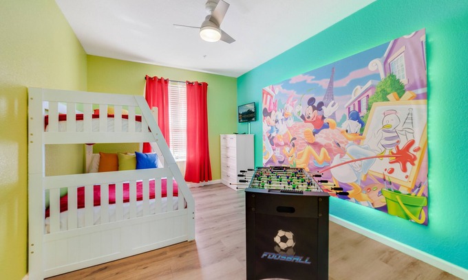 Windsor Hills Condo | Remodeled~ Themed~Arcade~Windsor Hills~2.5 Miles from Disney World Entrance