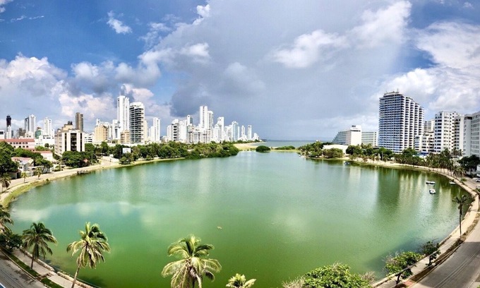 El Laguito Apartment | Renew yourself with the best view of the city.