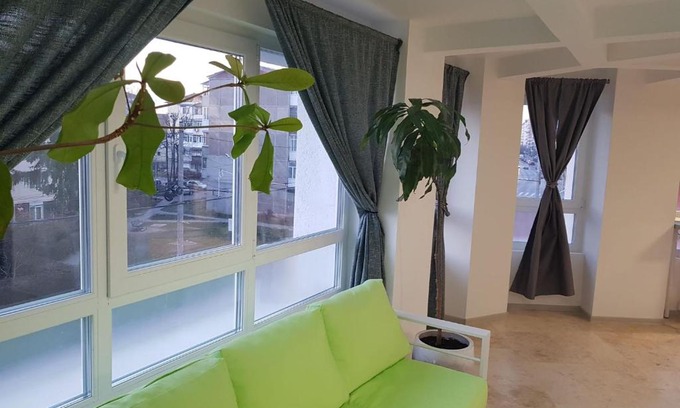 Targoviste Apartment | Rengo Residence