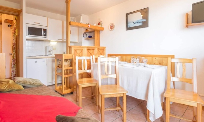 La Rosiere Apartment | Renovated Apartment in La Rosière – Central Location, Balcony, Mountain View