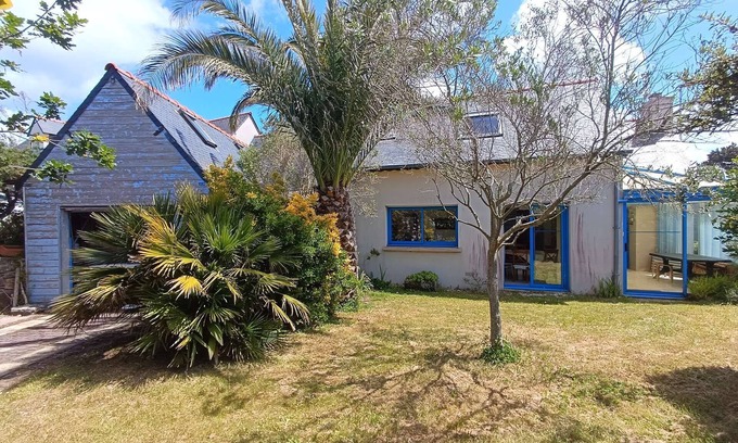 Tregastel House | Renovated Breton house 100m from the sea with small sea view in TREGASTEL