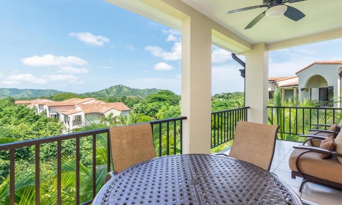 Coco House | Renovated Condo in High-End Resort Community with Spectacular Mountain Views, Modern Design, and Beach Club Access