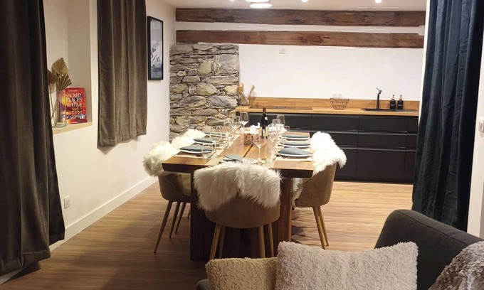 Les Varcins Apartment | Renovated duplex for 6 people - Les Belleville