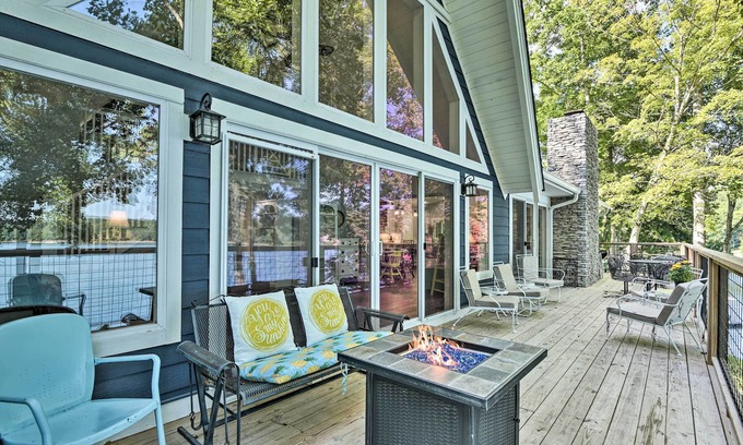 Big Creek House | Renovated Lakeside Home w/Private Boat Dock!