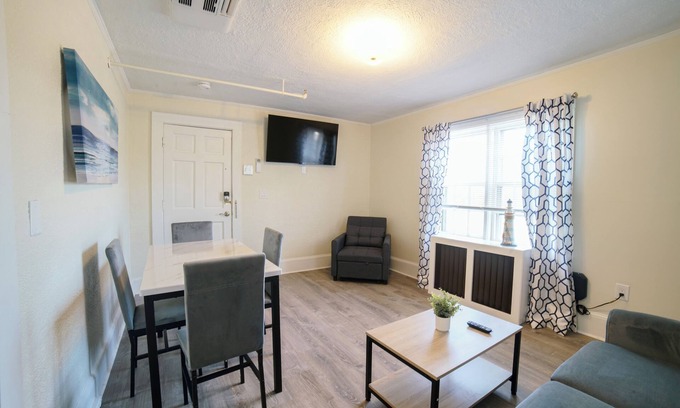 Falmouth Apartment | Renovated One Bedroom Apartment Downtown Falmouth Minutes From the Beach