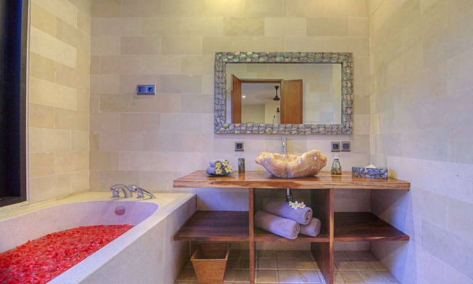 Dyanapura Villa | Rent a Luxury Villa in Bali Close to the Beach, Bali Villa 2024