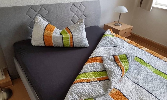 Bant Apartment | Rental-Deluxe-Private Bathroom-OM32IOGR