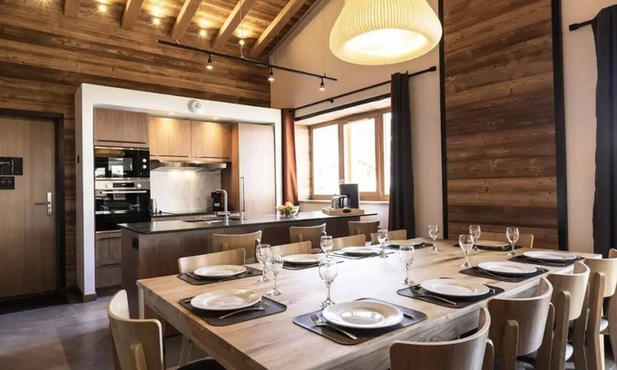 Lanslevillard Apartment | Residence Les Balcons de Val Cenis Platinium * - 6 Room Apartment 10/12 People
