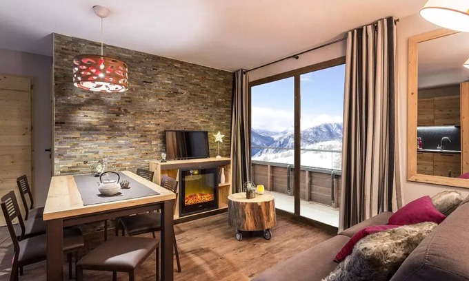 Les Boisses Apartment | Residence Club MMV L'Altaviva* - 3 rooms for 6 people Comfort