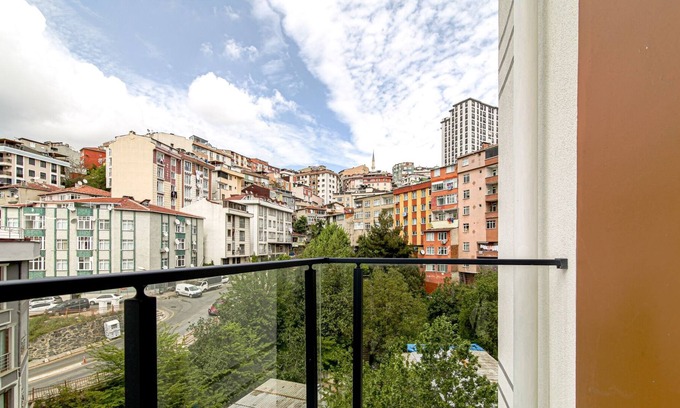 Kagithane Apartment | Residence Flat 5 min to Miniaturk Near Golden Horn