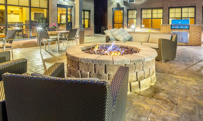 Beaumont Residential Hotel | Residence Inn Lexington Keeneland/Airport