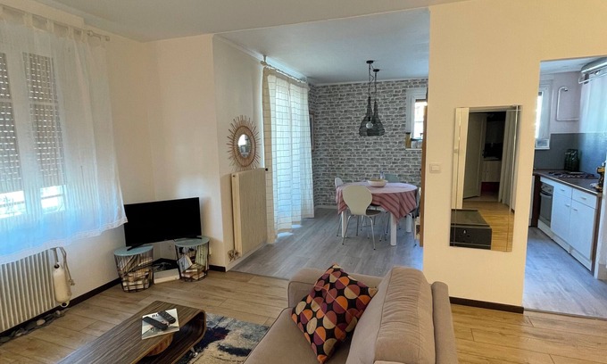 Evian-les-Bains Apartment | Residence L'Azur 5 people