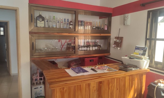 Lome Hotel | Résidence la barthe with swimming pool and bar